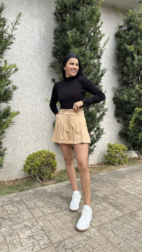 Mini Short Saia Plissada Camy