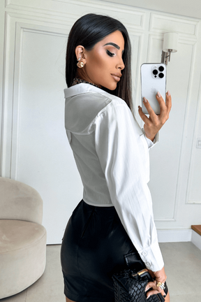 Saia Curta Bolso Cargo Passante Zíper Costas Couro Ecológico Tuane Caviar