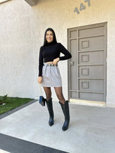 Saia Em Alfaiataria Rizzo